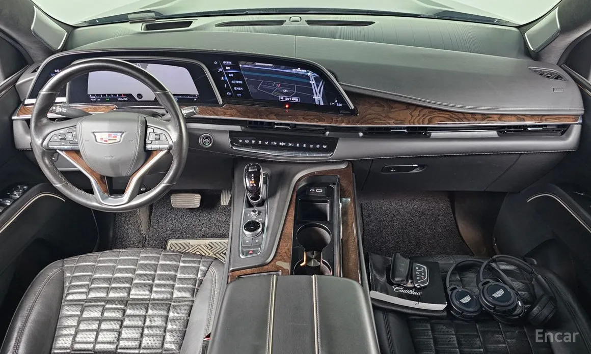 Фото 7 - Cadillac Escalade