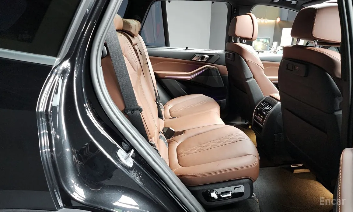 Фото 12 - BMW X5