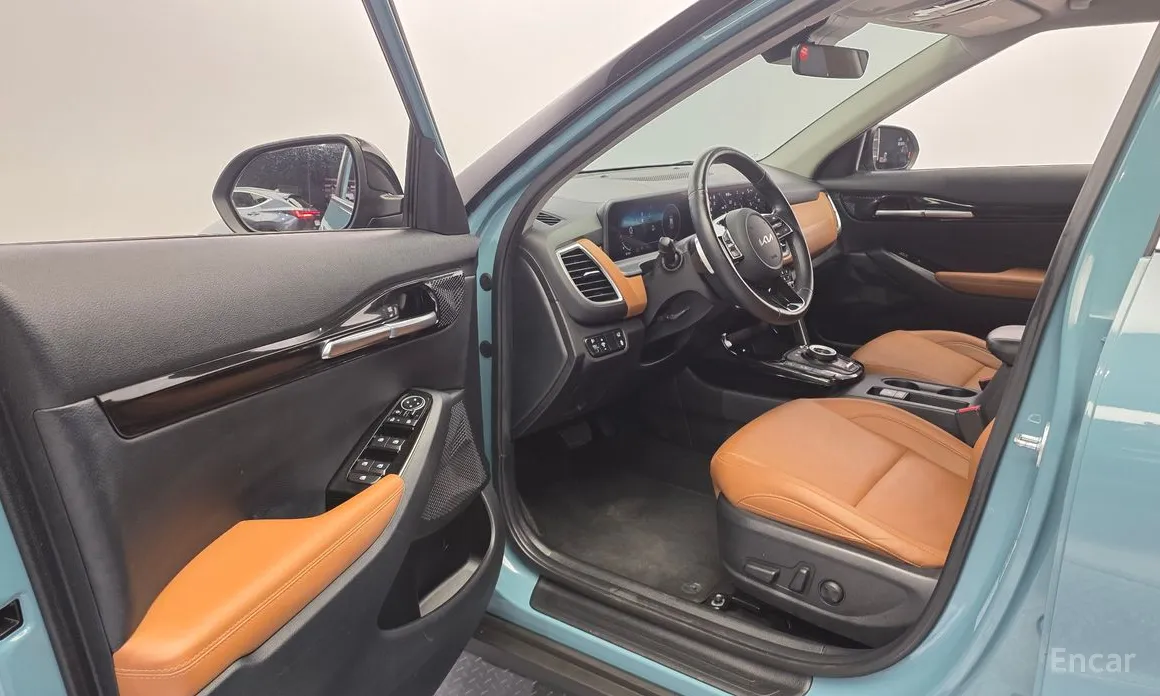 Фото 11 - Kia Seltos