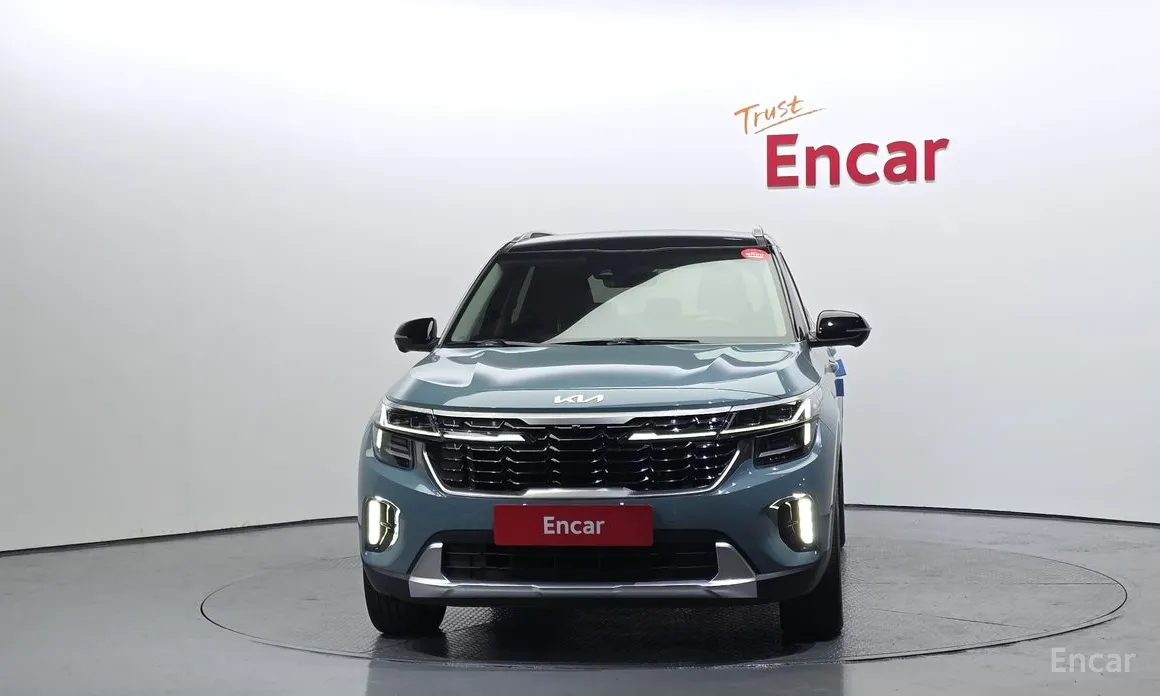 Фото 3 - Kia Seltos