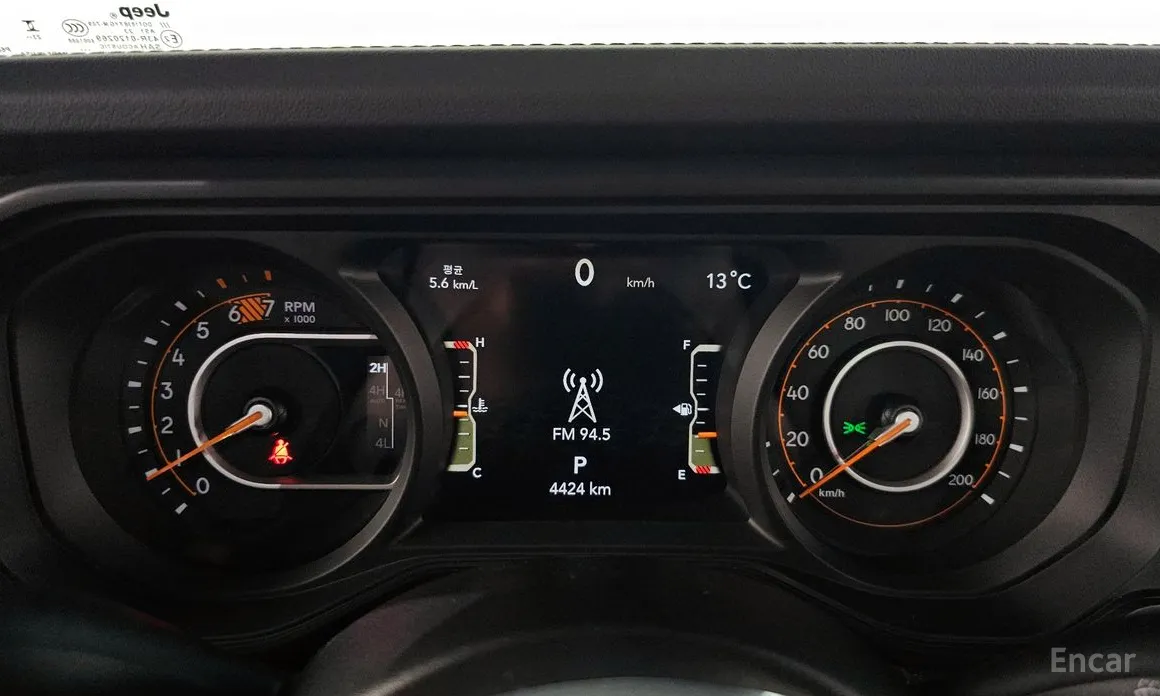 Фото 8 - Jeep Wrangler