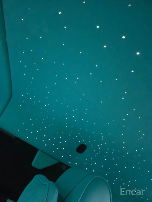 Фото 19 - Cadillac Escalade