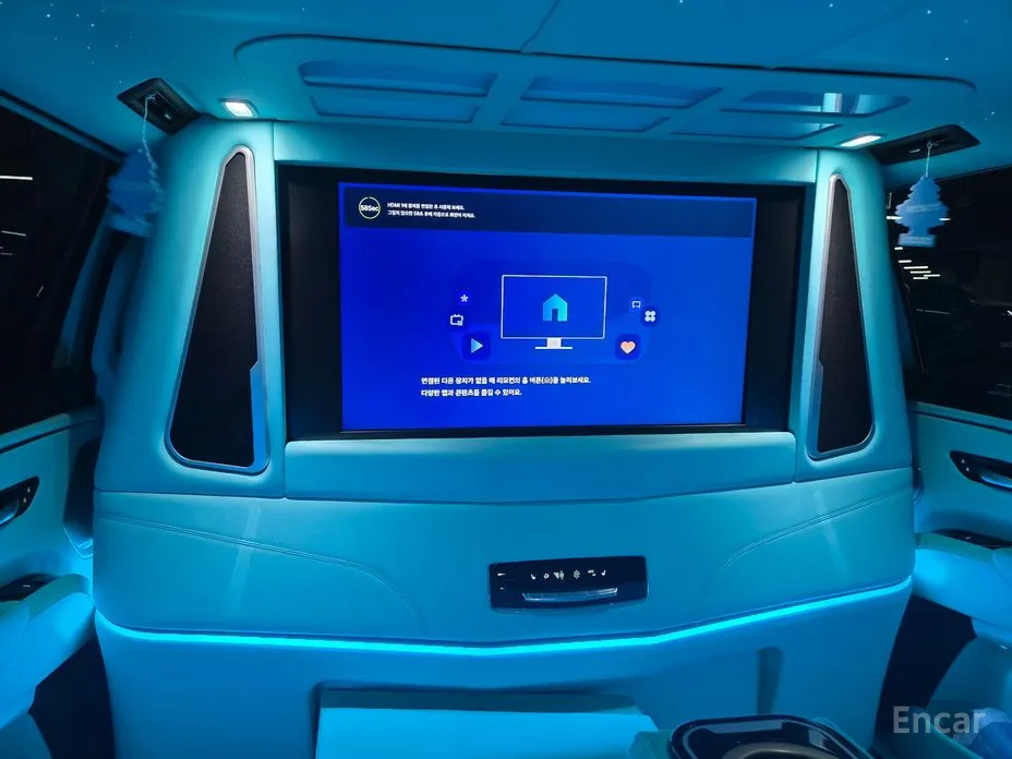 Фото 20 - Cadillac Escalade