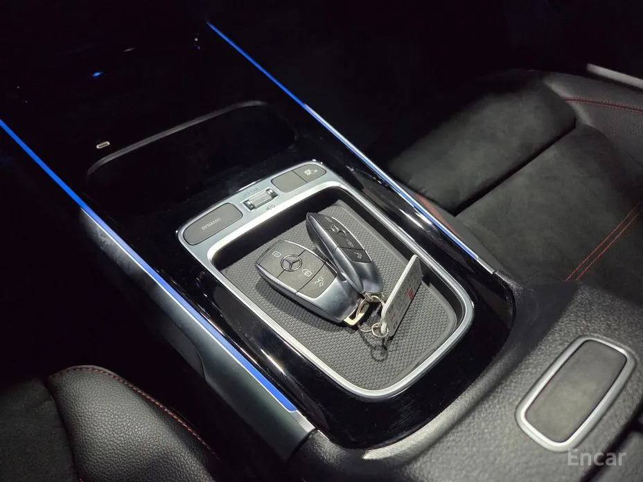 Фото 14 - Mercedes-Benz EQB