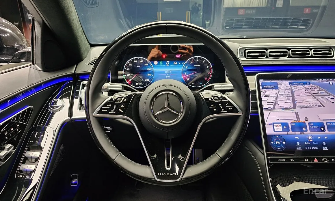 Фото 13 - Mercedes-Benz S-Class