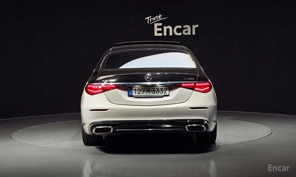 Фото 4 - Mercedes-Benz S-Class