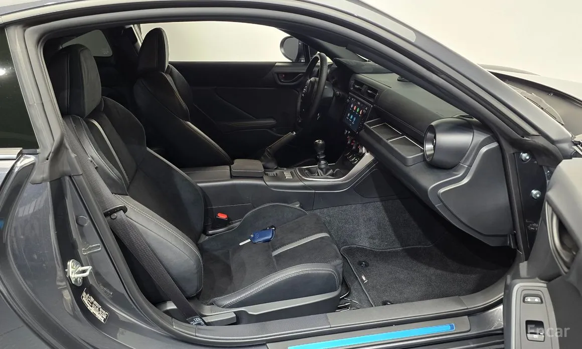 Фото 11 - Toyota 86