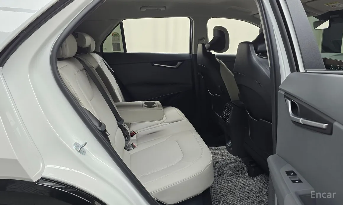 Фото 12 - Kia Niro