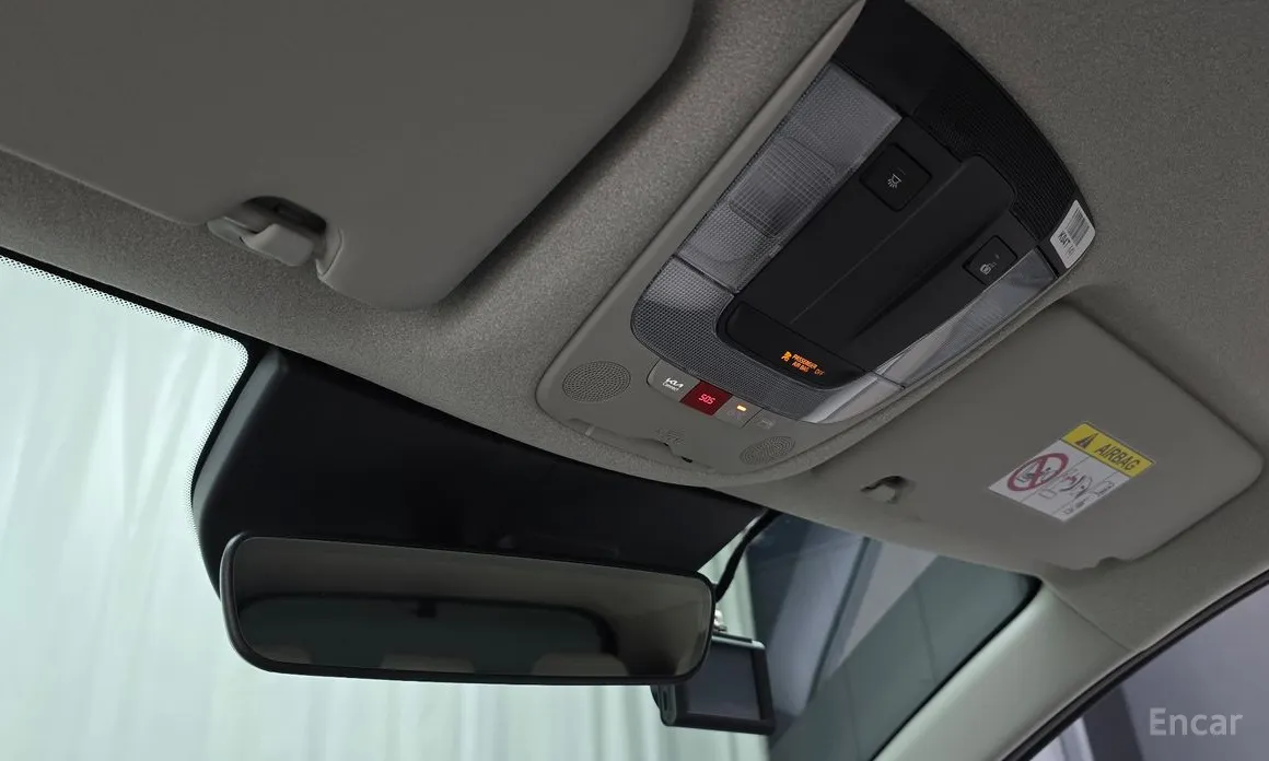 Фото 17 - Kia Niro