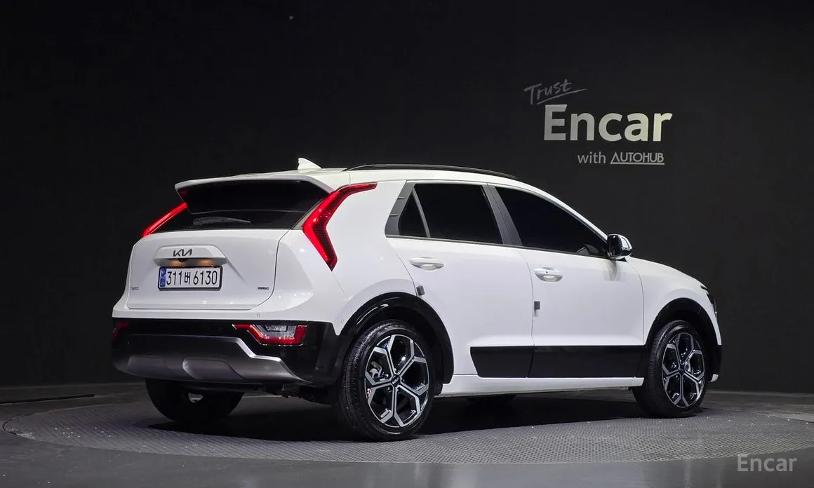 Фото 2 - Kia Niro