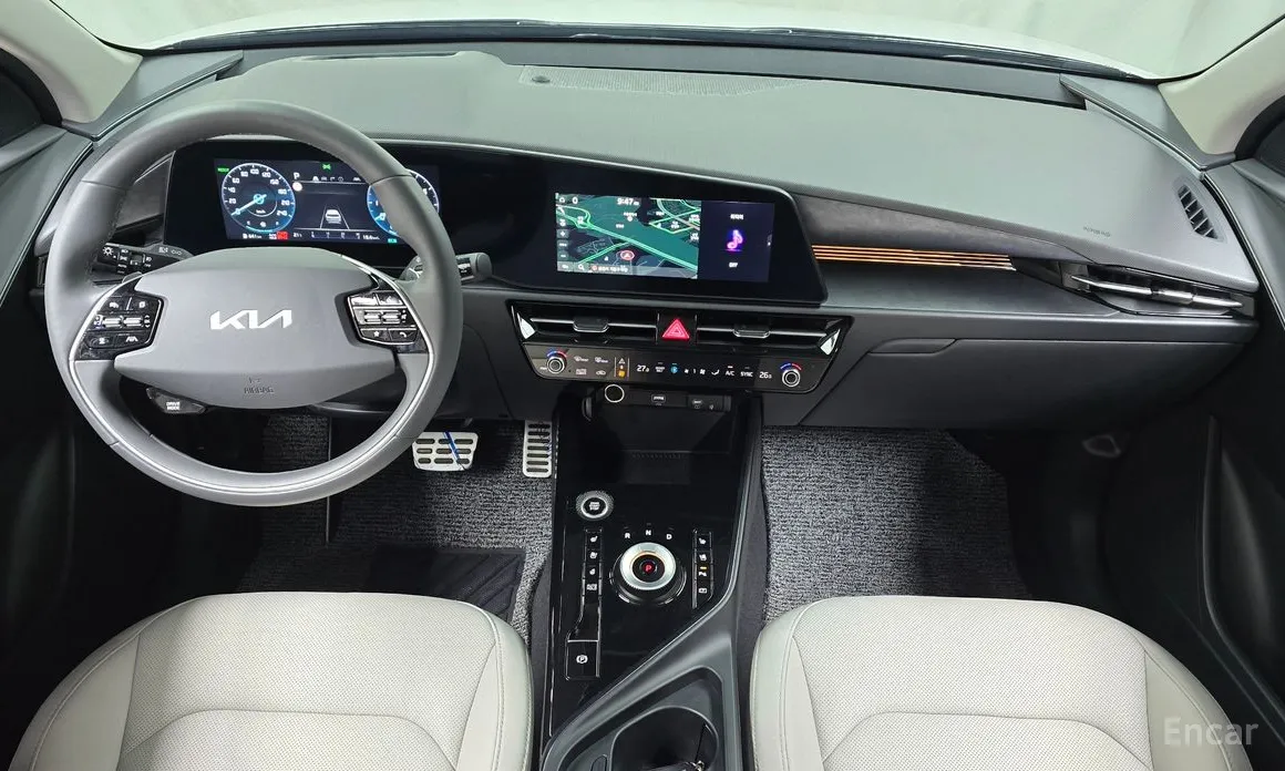 Фото 7 - Kia Niro