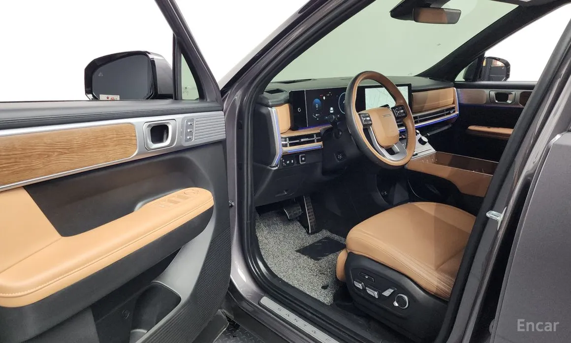 Фото 10 - Hyundai Santa Fe