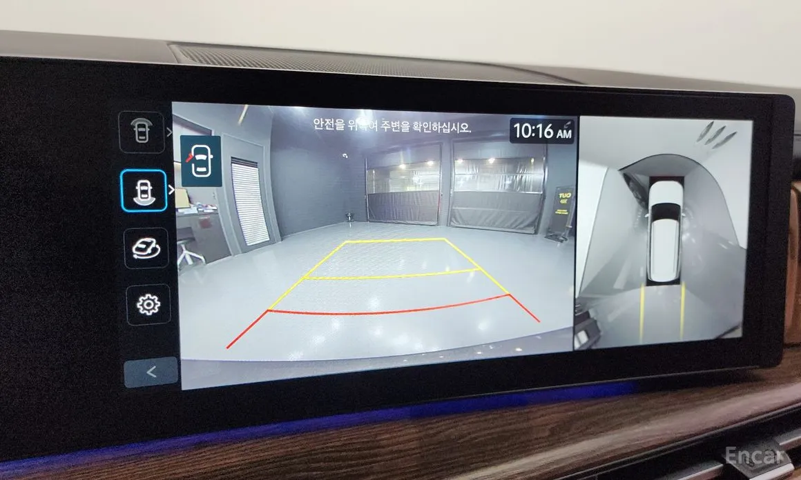 Фото 16 - Hyundai Santa Fe