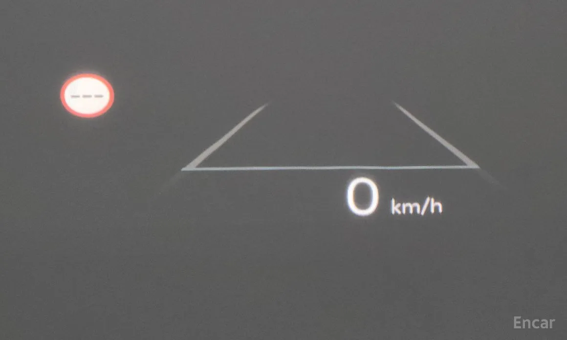 Фото 18 - Hyundai Santa Fe