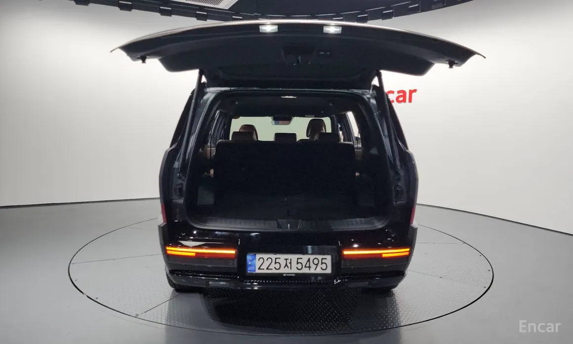 Фото 20 - Hyundai Santa Fe