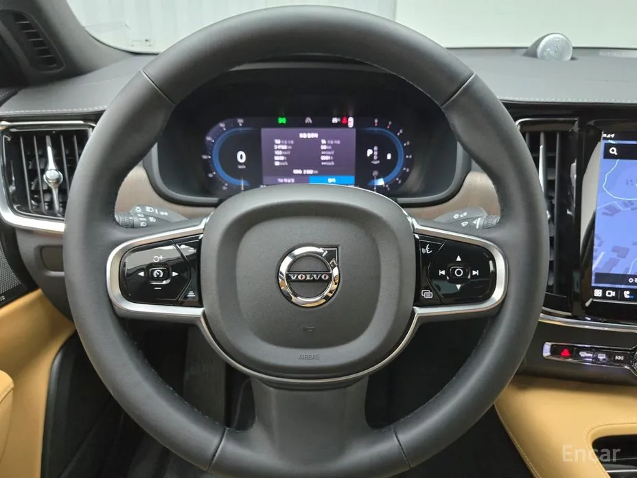 Фото 12 - Volvo S90