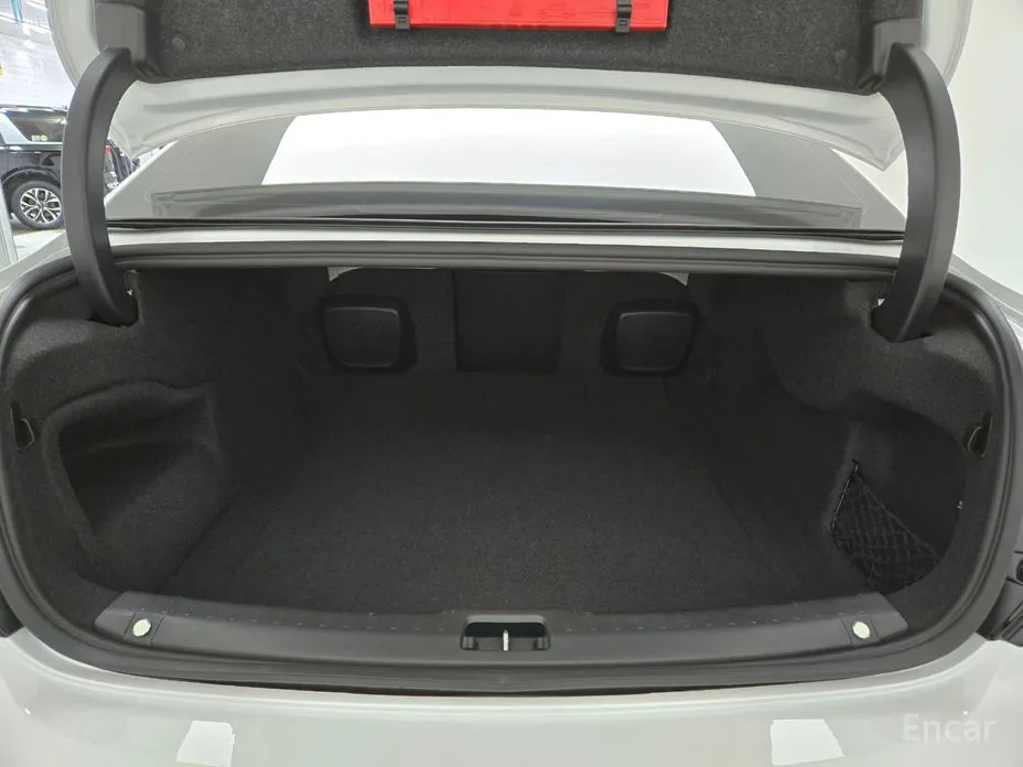 Фото 7 - Volvo S90