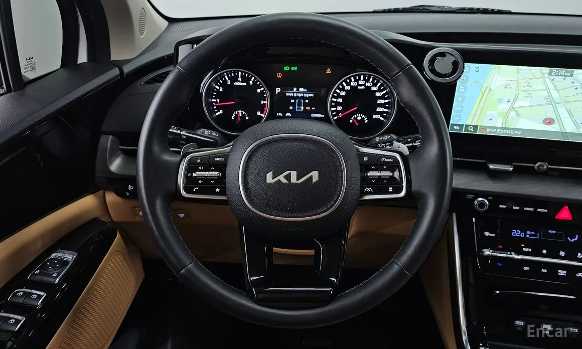 Фото 13 - Kia Carnival