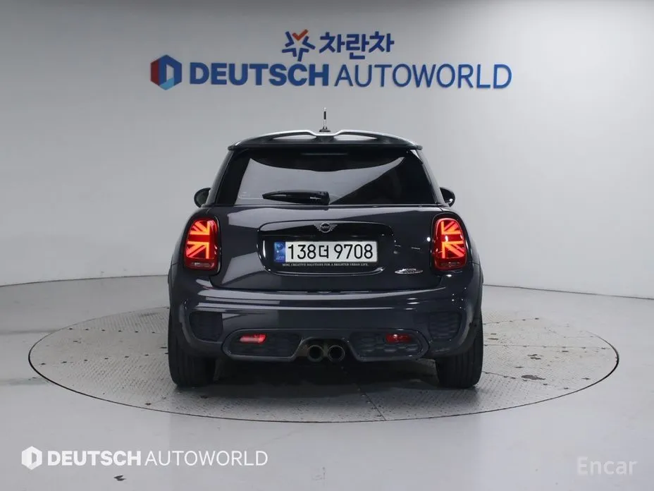 Фото 4 - Mini Cooper