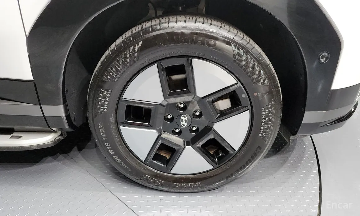 Фото 5 - Hyundai Santa Fe