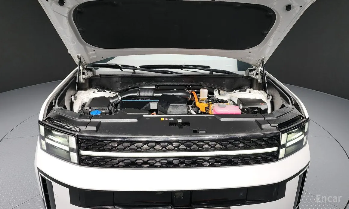 Фото 6 - Hyundai Santa Fe