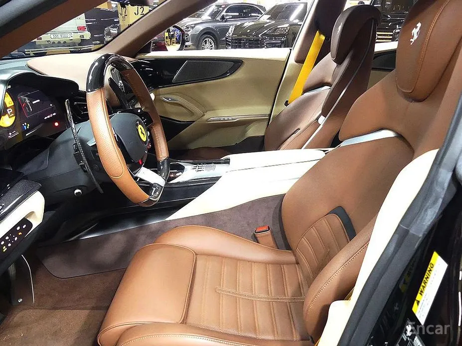 Фото 7 - Ferrari Purosangue