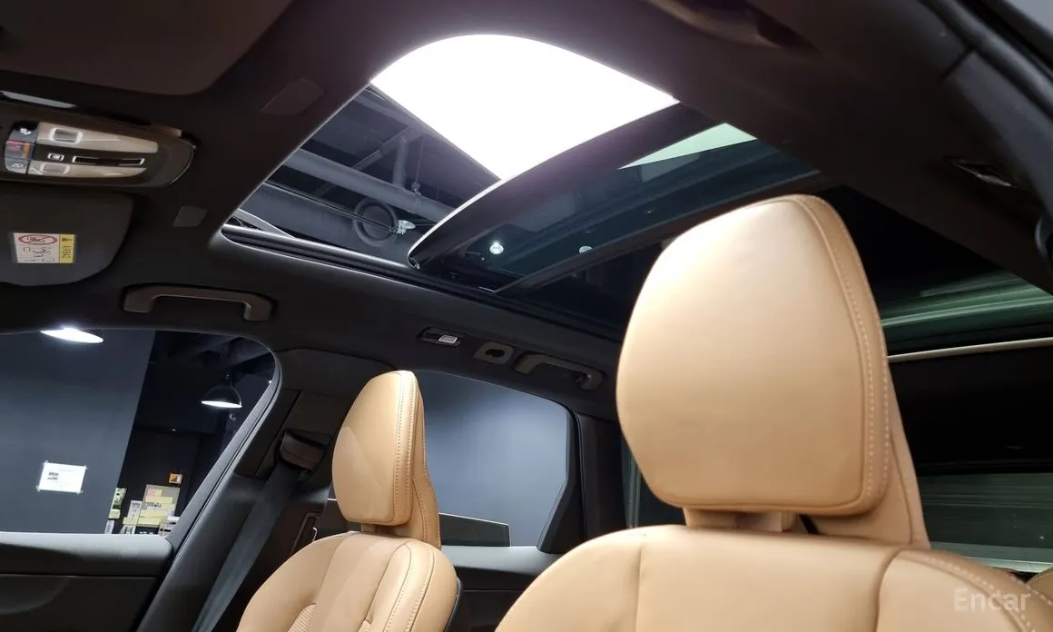 Фото 17 - Volvo XC60