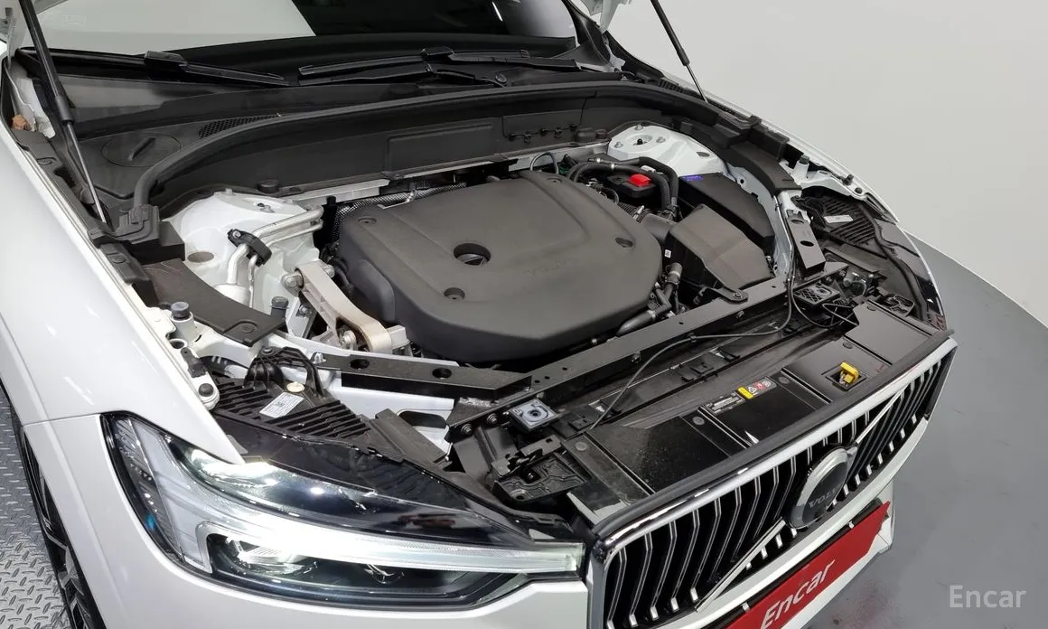 Фото 6 - Volvo XC60