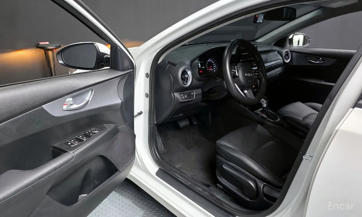 Фото 10 - Kia K3