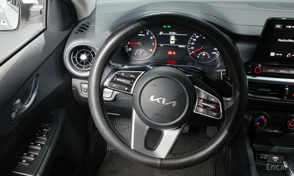 Фото 13 - Kia K3