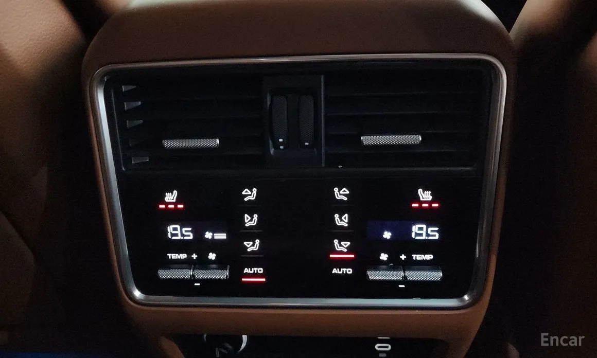 Фото 19 - Porsche Cayenne