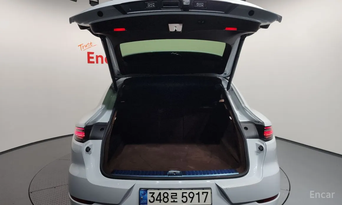 Фото 20 - Porsche Cayenne