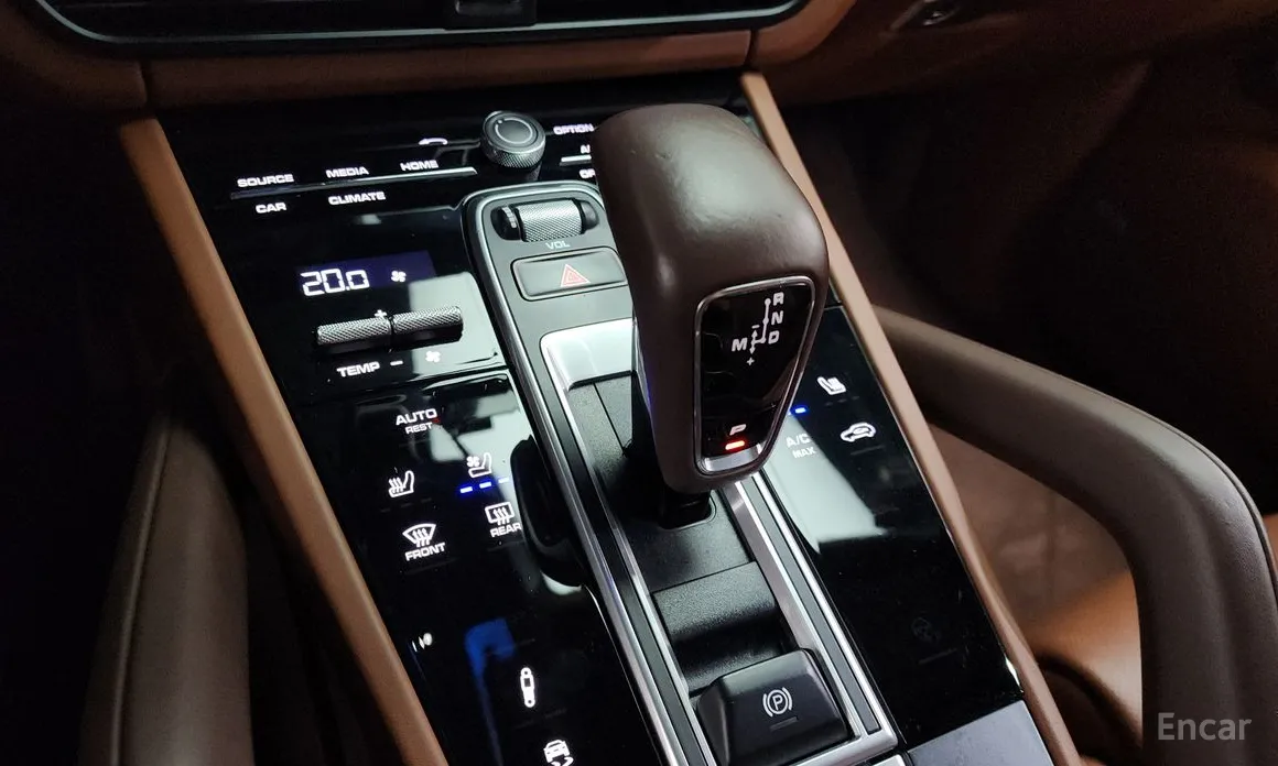 Фото 9 - Porsche Cayenne