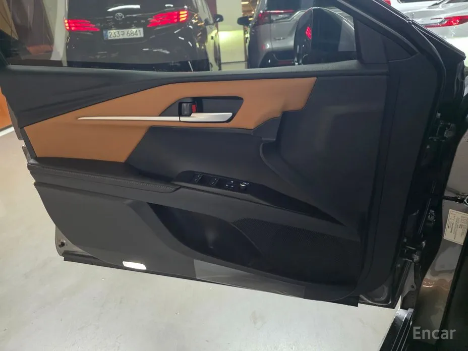 Фото 11 - Toyota Camry