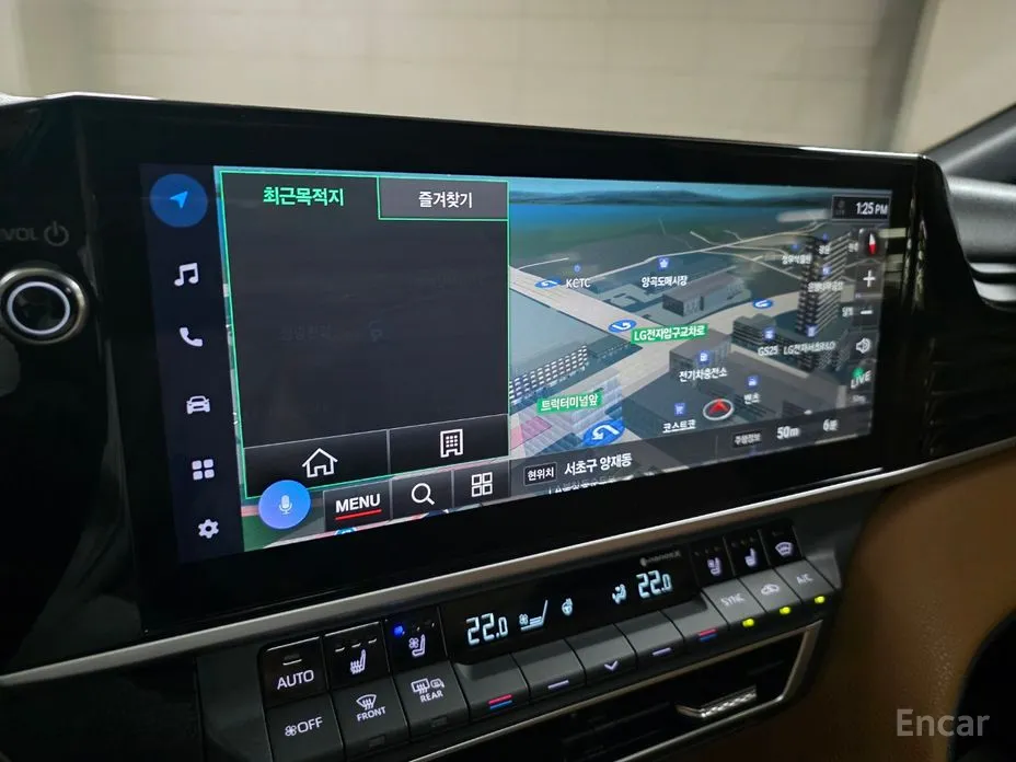 Фото 16 - Toyota Camry