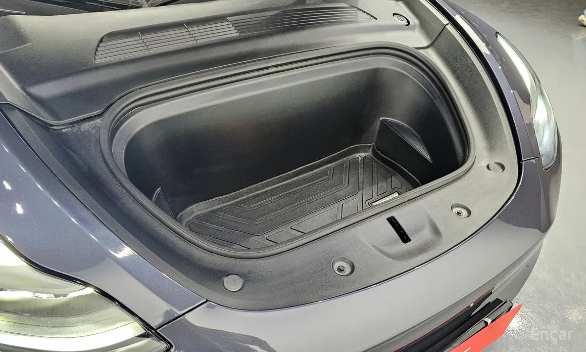 Фото 6 - Tesla Model Y