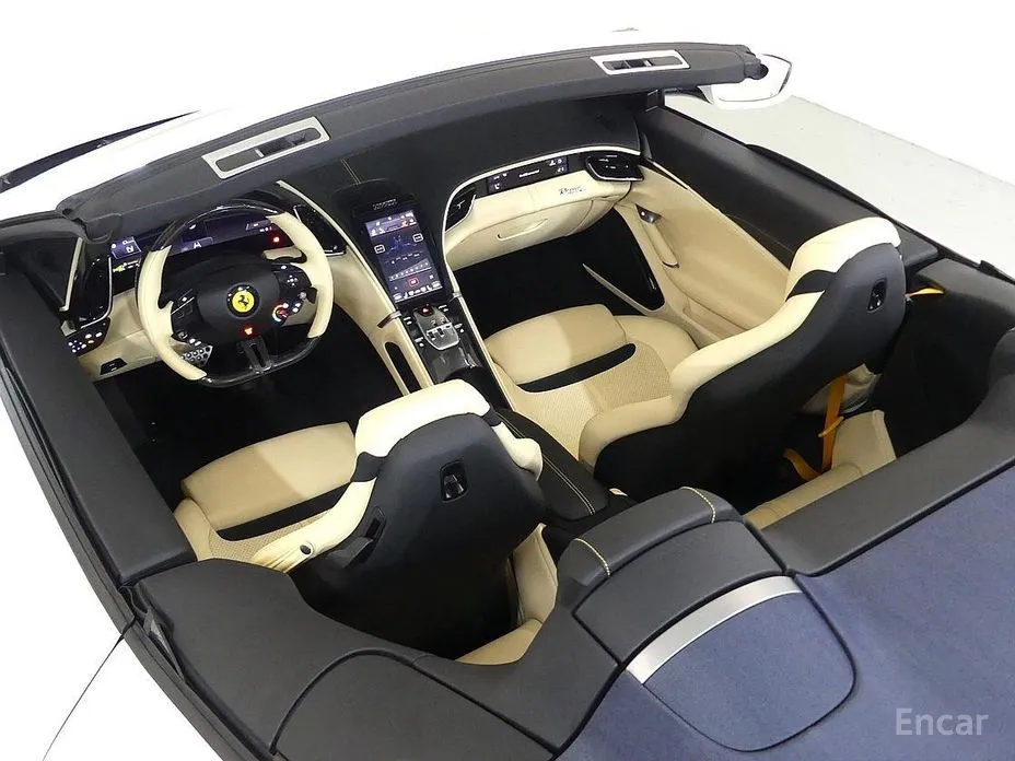 Фото 15 - Ferrari Roma