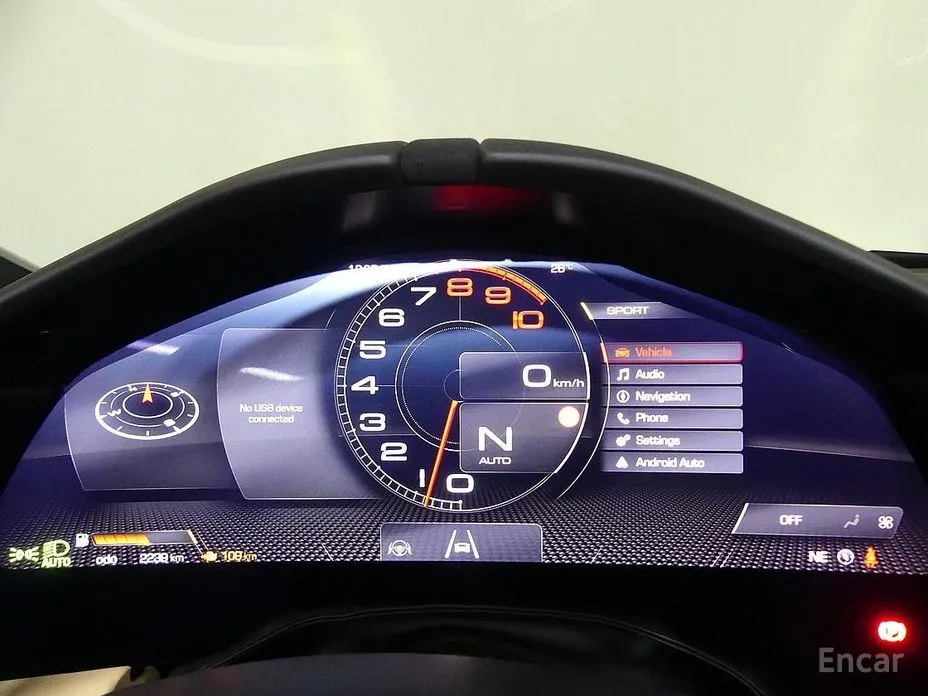 Фото 7 - Ferrari Roma