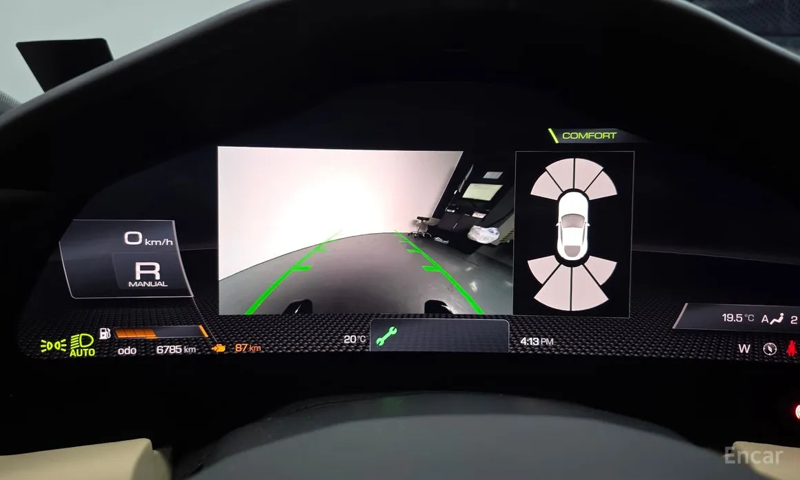 Фото 15 - Ferrari Roma