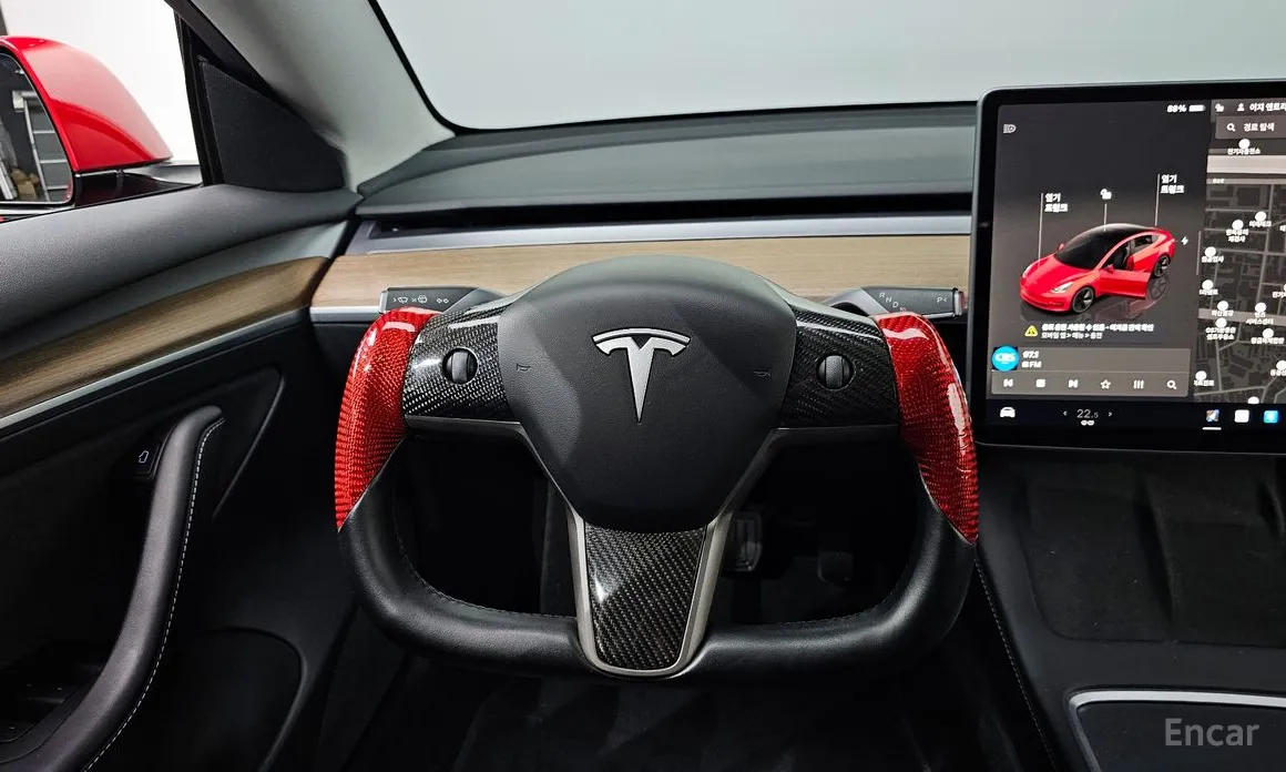 Фото 13 - Tesla Model 3