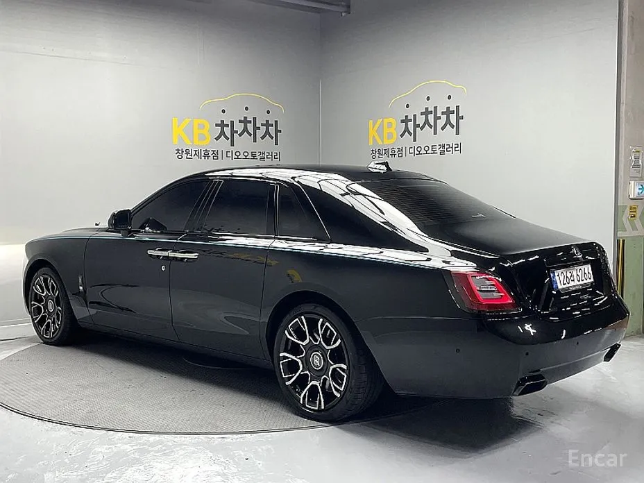 Фото 2 - Rolls-Royce Ghost