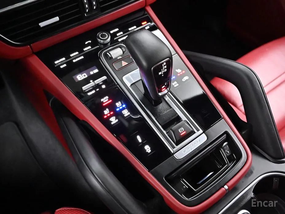 Фото 16 - Porsche Cayenne