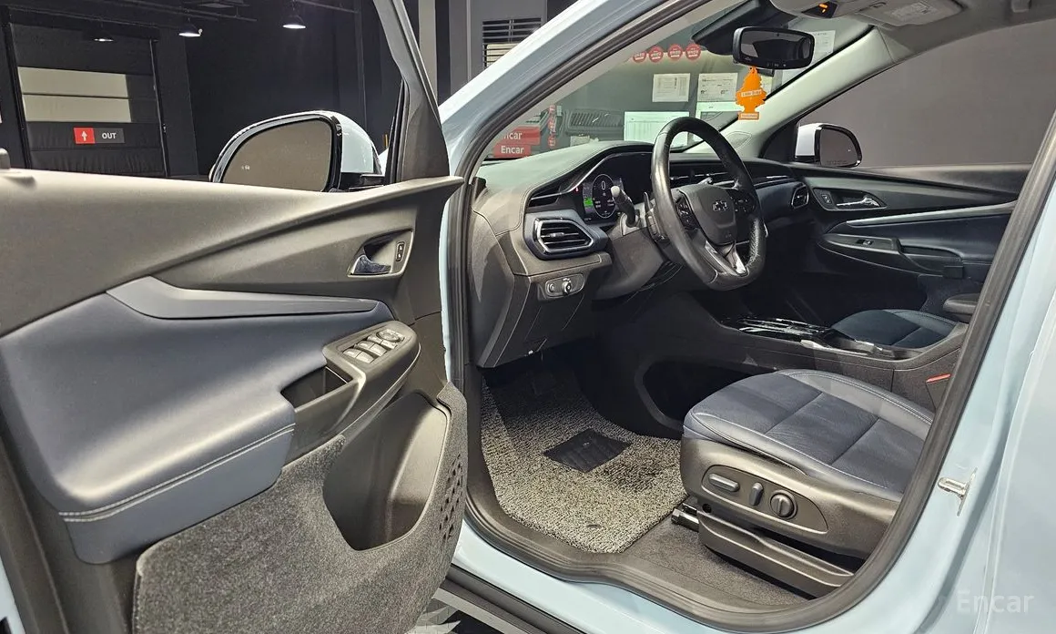 Фото 11 - Chevrolet Bolt EUV