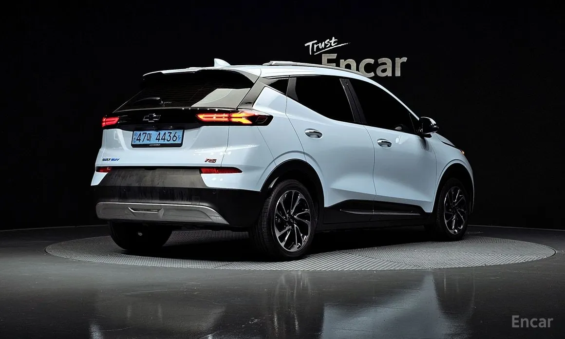 Фото 2 - Chevrolet Bolt EUV