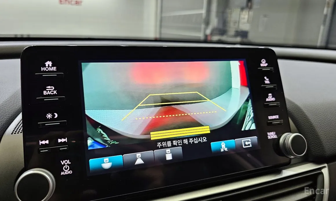 Фото 17 - Honda Accord