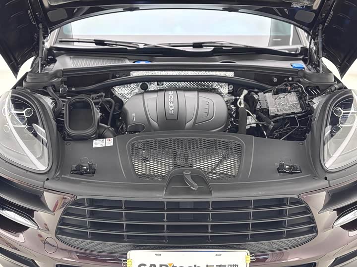 Фото 19 - Porsche Macan