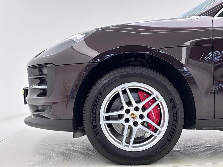 Фото 26 - Porsche Macan