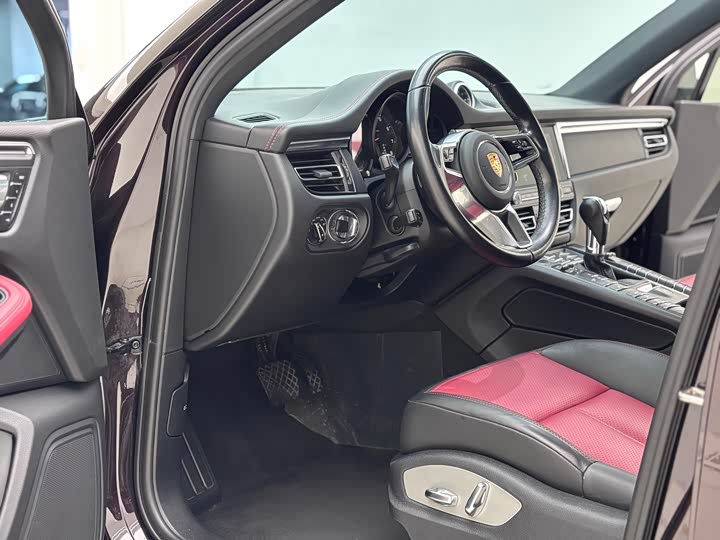 Фото 7 - Porsche Macan