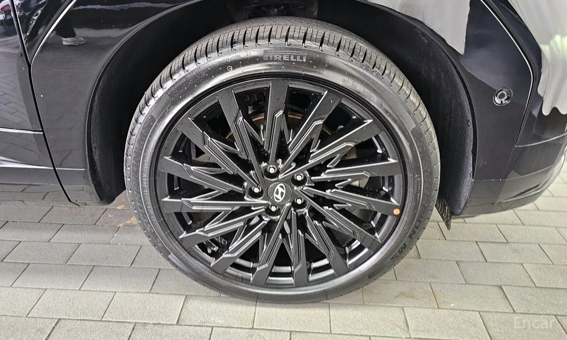 Фото 5 - Hyundai Santa Fe