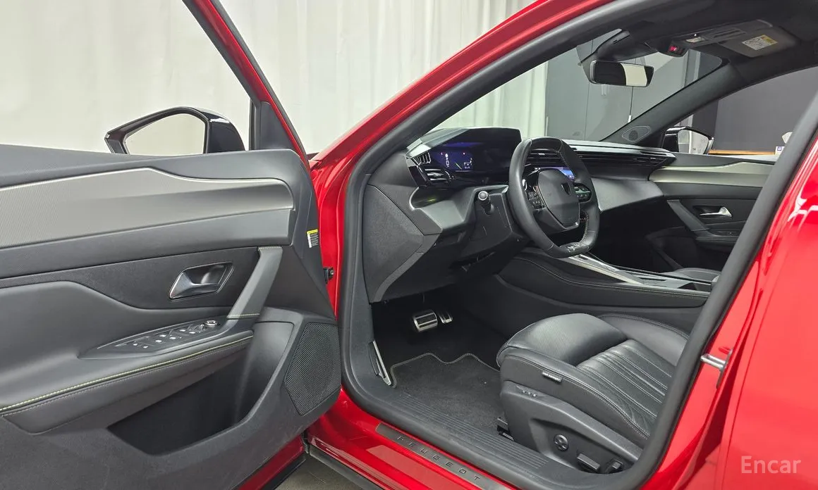 Фото 11 - Peugeot 408